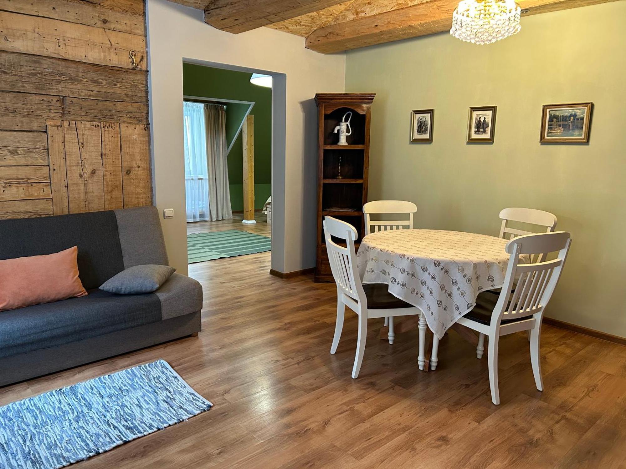 A1 Apartments With Free Parking Рига Екстериор снимка