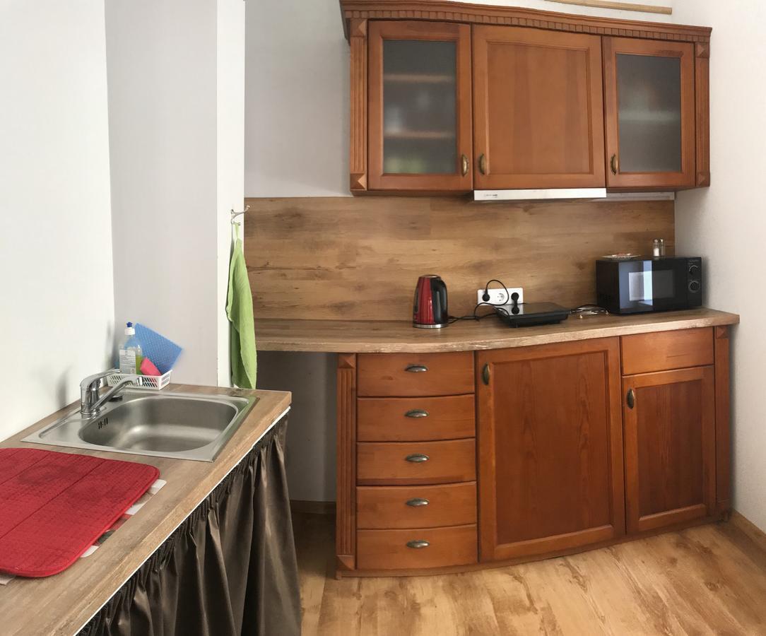 A1 Apartments With Free Parking Рига Екстериор снимка